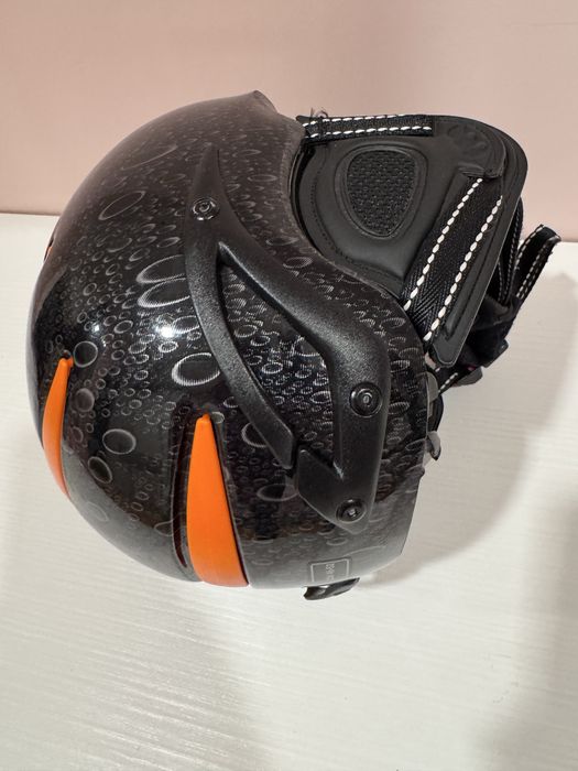 Детска ски каска asics - размер 49-52