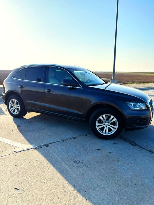 DE VÂNZARE      Audi Q5