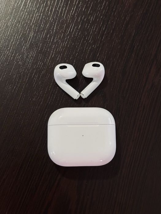 Слушалки Airpods Gen 3