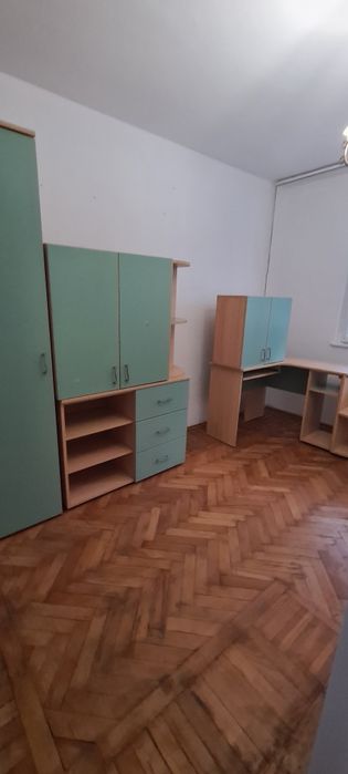 Inchiriez apartament 3 camere semidecomandat Crângași-Constructorilor
