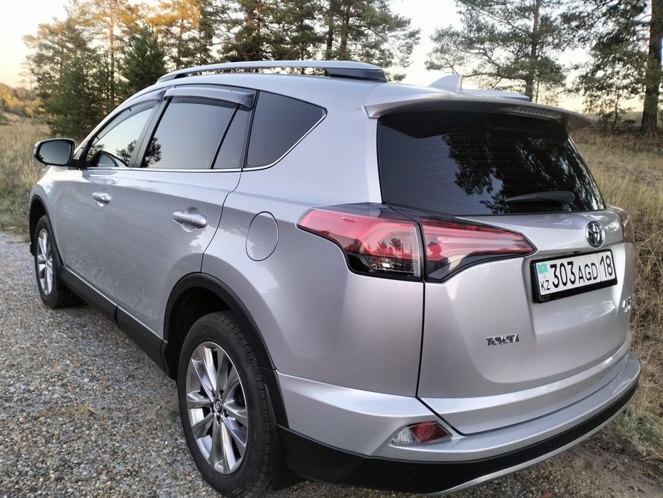 Продам  Toyota Rav 4