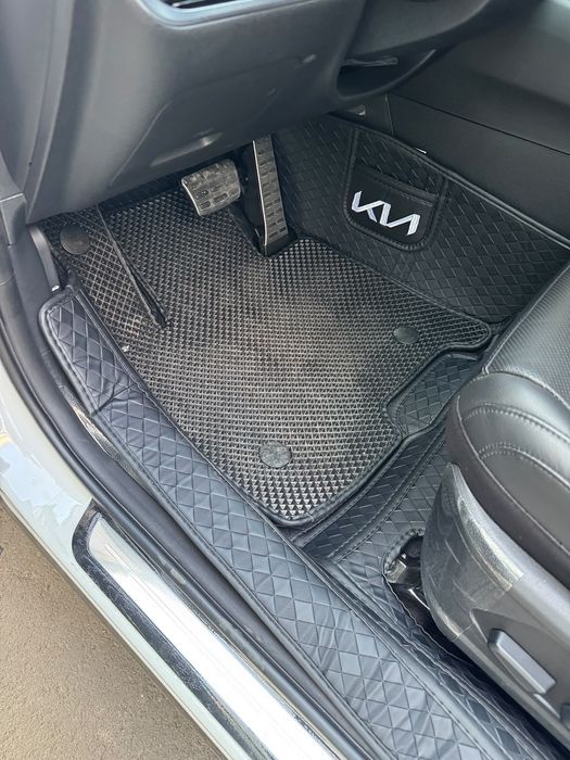 Продам полики 7д на KIA SPORTAGE