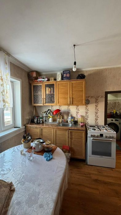 Продам жилой дом на красном кардоне