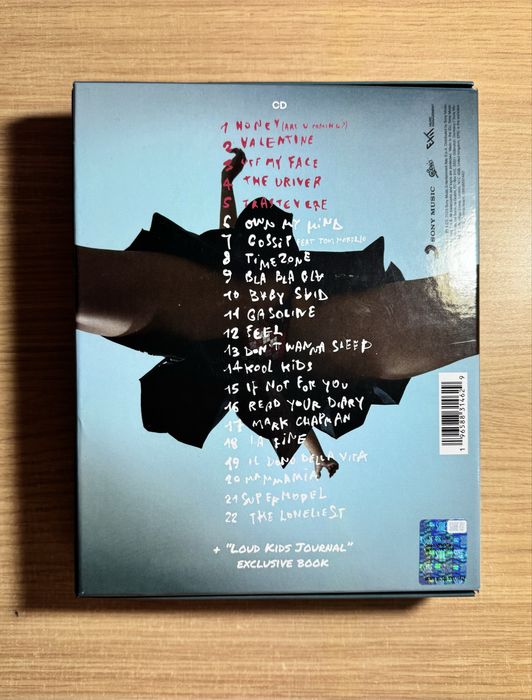 Måneskin  Rush! Are you coming? Photobook + Bonus Tracks; Монескин