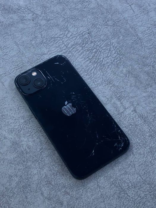 Iphone 13 80% коробка есть