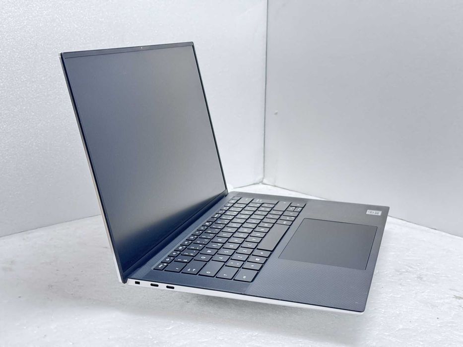 Реновиран Dell XPS 15 9500 15.6" IPS 1920x1200 FHD+ 7-10750H 32GB 1TB Nvidia GTX 1650Ti 4GB/-> Отлично състояние
