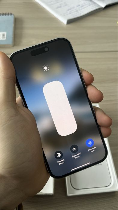 Iphone 15 в идеальном состояний