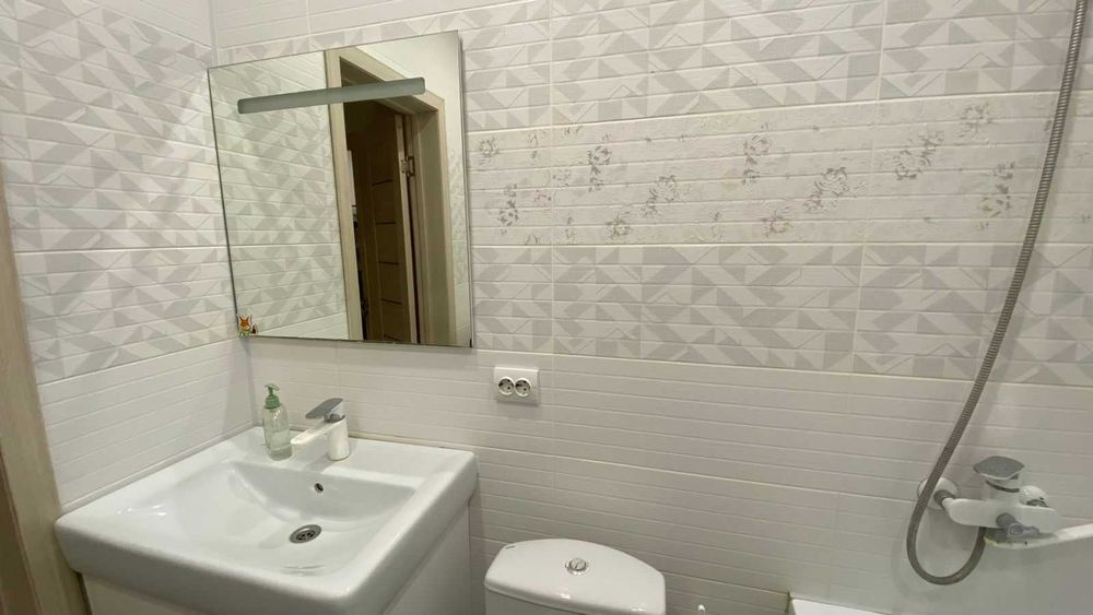 Продам 2 комнатную квартиру