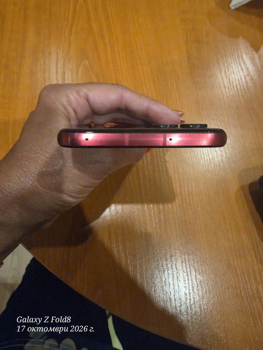 Motorola razr 60 ultra cabaret