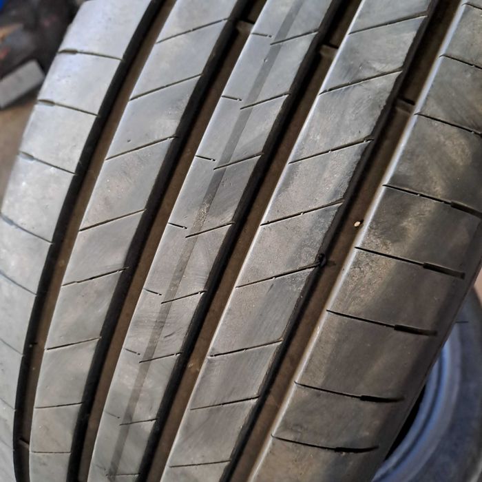 гуми GOODYEAR 235/45/19