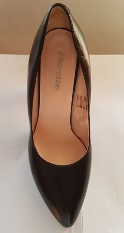 Pantofi negri din piele naturală, de damă