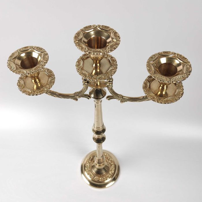 Висок свещник тройка