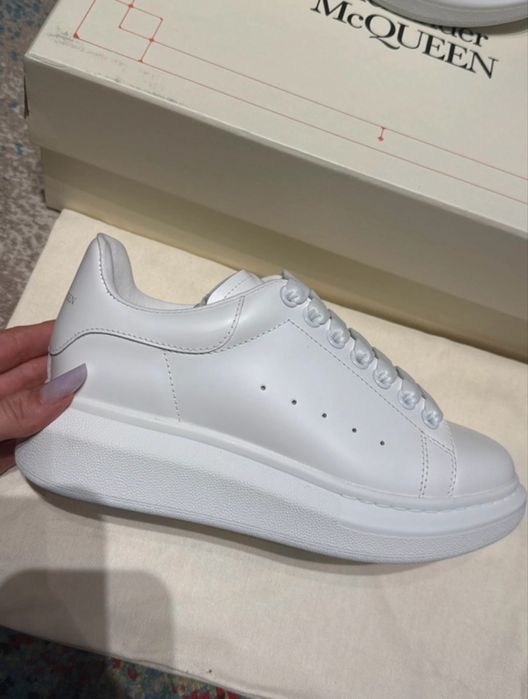 Adidasi Alexander Mcqueen