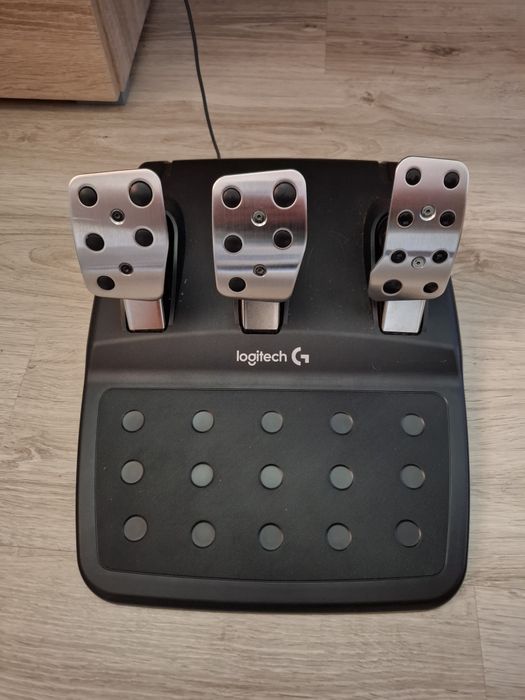 Volan Logitech G29+pedale (cel mai ieftin  din Iasi)