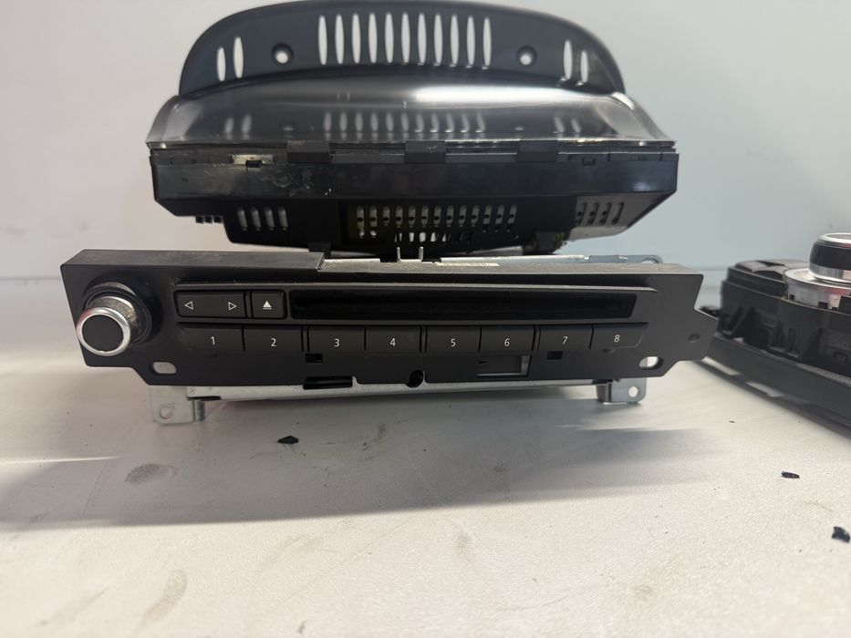 Navigatie bmw e60 complet joystick ecran si unitate