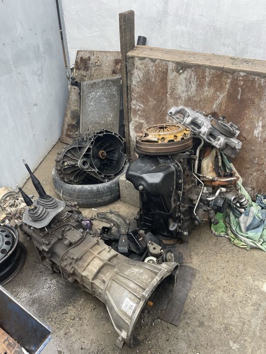 Двигатель мотор на митсубиси L200