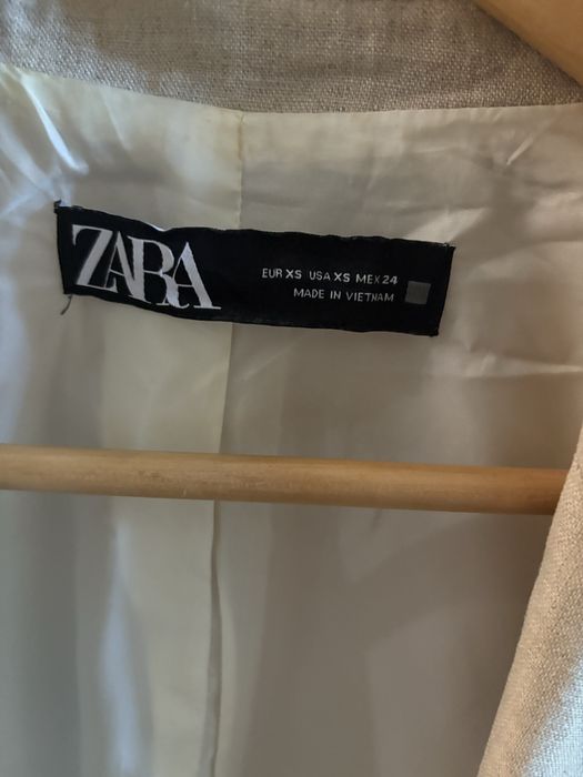 ZARA ленен блейзър