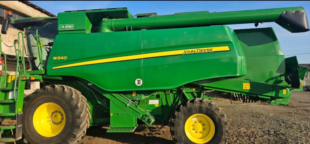 Combină John Deere W540