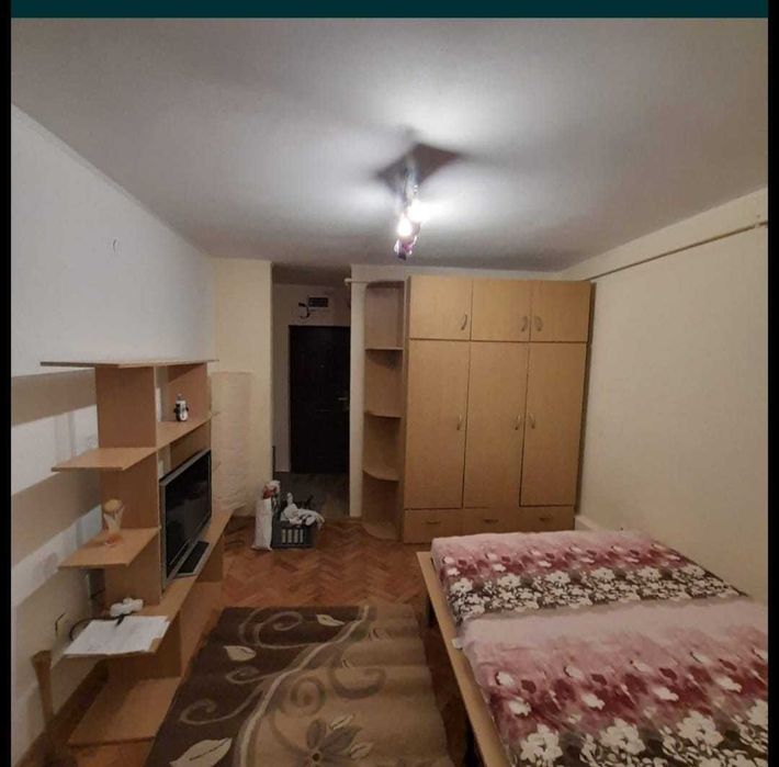 Garsoniera str Ostrovului