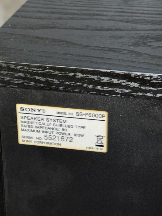 Boxe podea Sony SS-F6000P