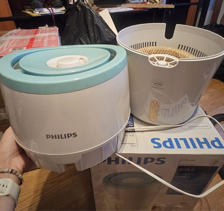 Umidificator de aer Philips HU4801/01, Tehnologie NanoCloud, Rezervor