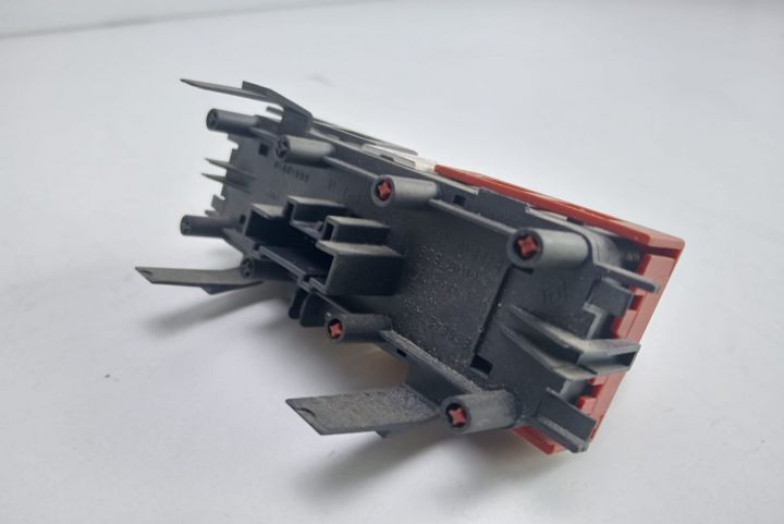 Buton avarie  inchidere centralizata 8200407415 Renault Megane a 2-a