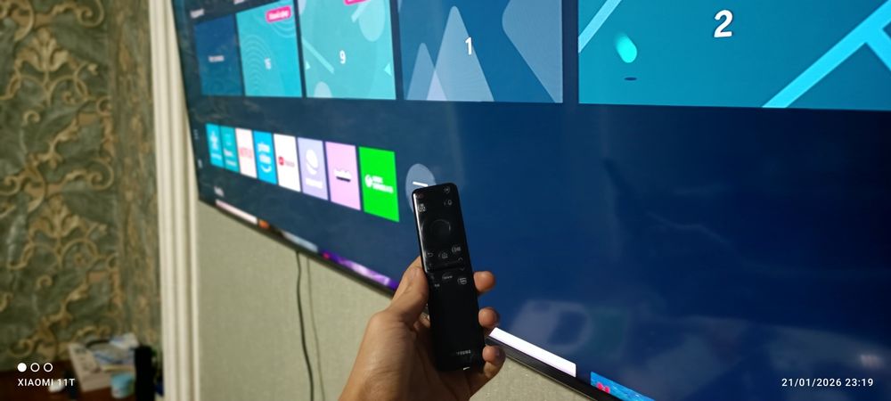 Samsung Crystal UHD 65ʼʼ