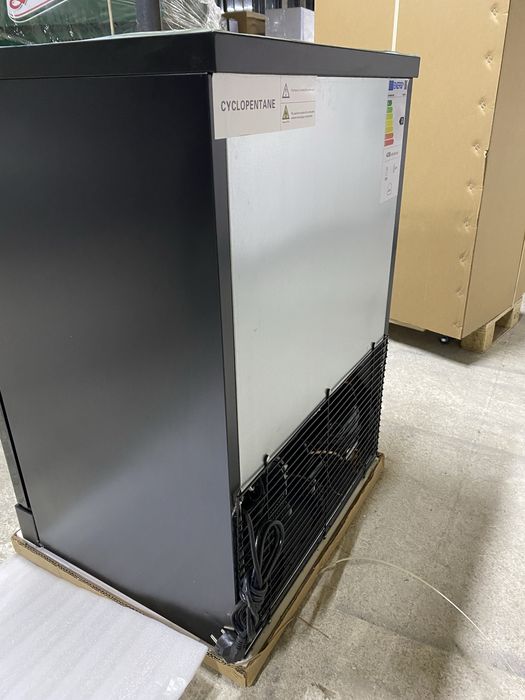 Vitrina minibar NOU negru