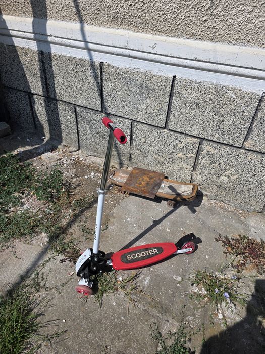 Детска скутер тротинетка