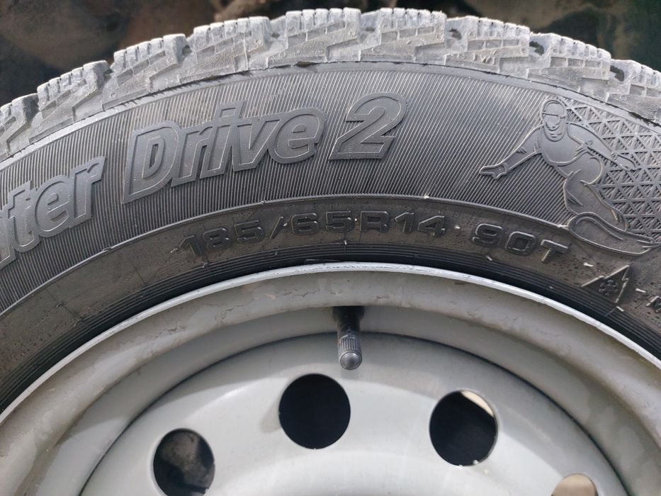 185/65/14. Шины с дисками зимные