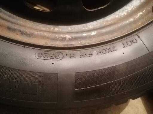 Jante Ford cu anvelope de iarna