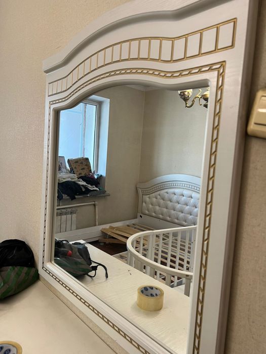 Продам спальный гарнитур