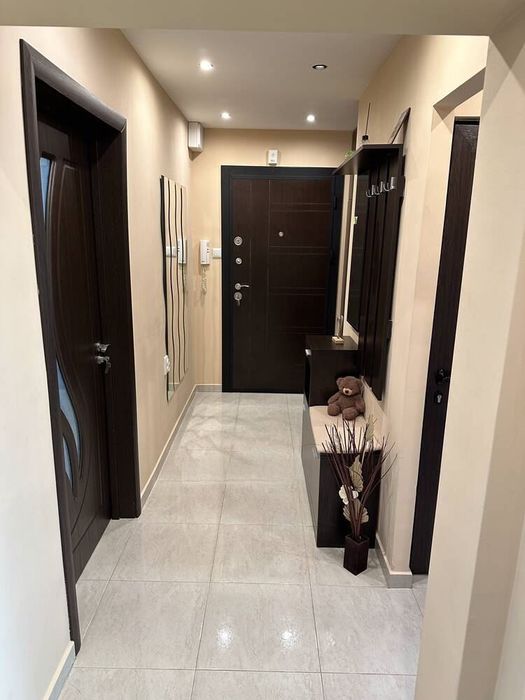 Продава се Тристаен апартамент в София, Орландовци - 84 кв.м за 2261 €/кв.м - Снимка #10