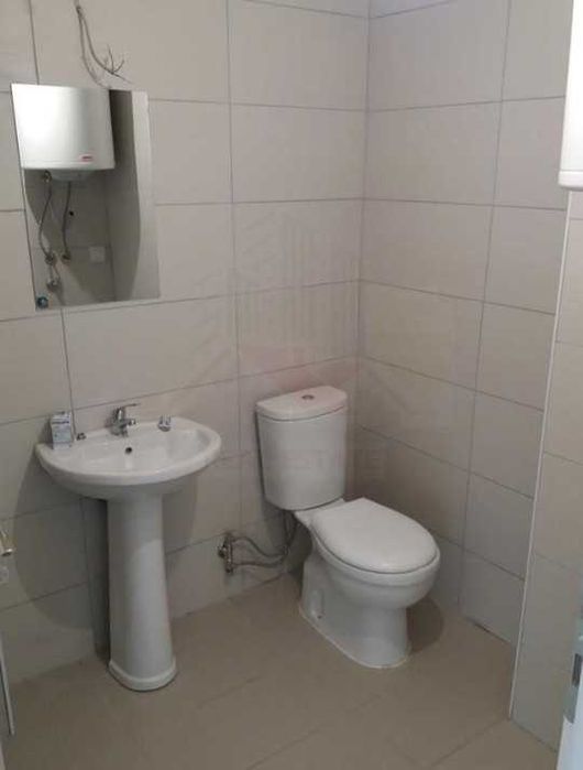 Дава се под наем Двустаен апартамент в Пловдив, Остромила - 60 кв.м за 265.2 € - Снимка #2