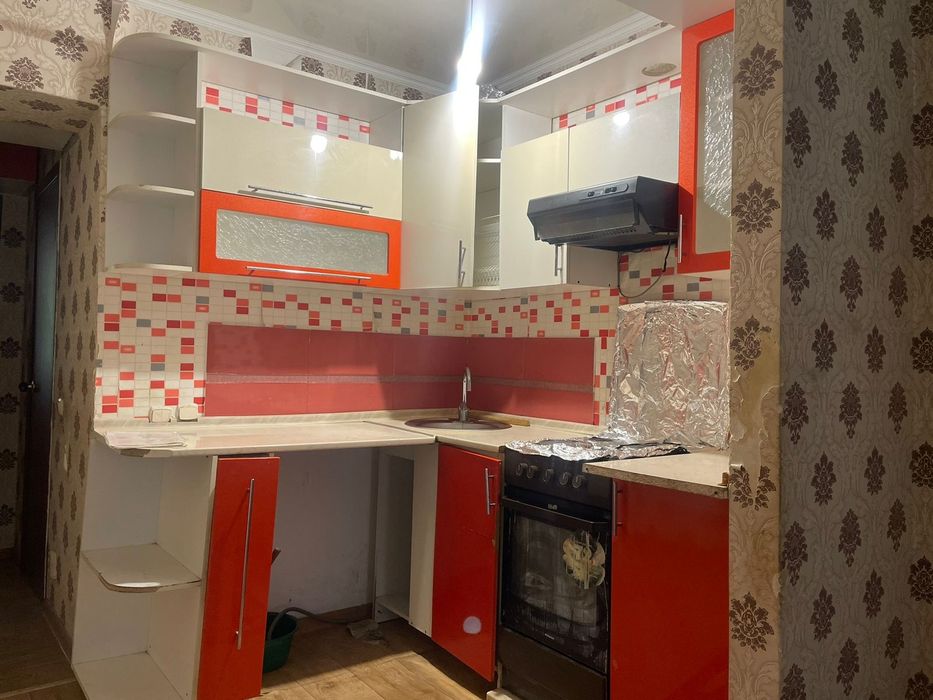 Отдам даром кухонный гарнитур