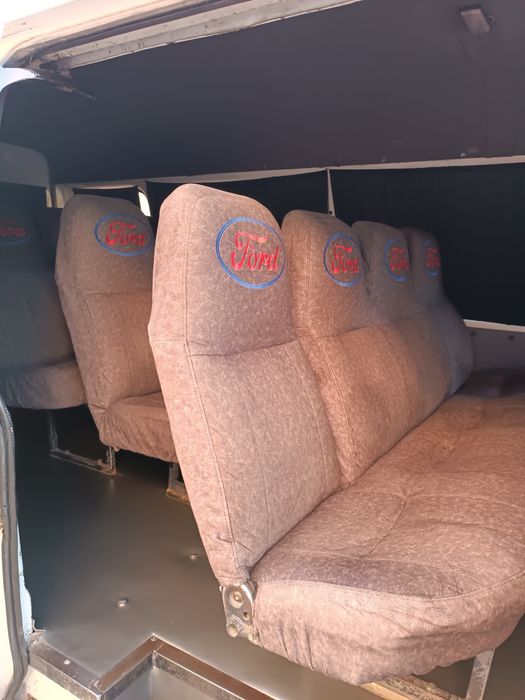 Ford tranzit( mikroaftobus) sotiladi, 1995 yil , metan