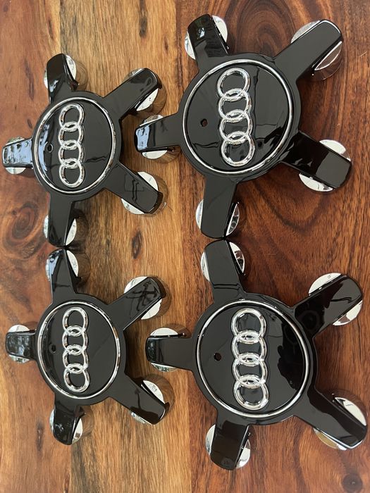 Capace gheara/stea jante aliaj  Audi, a3 a4 a5 a6 a8 Negru lucios