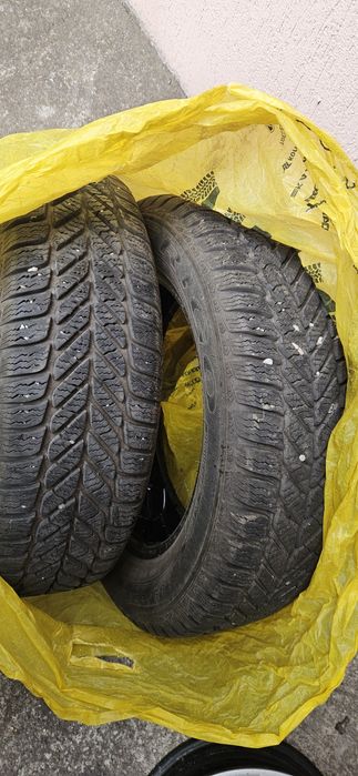 185/65/15 debica зимни гуми над 7мм 2 броя