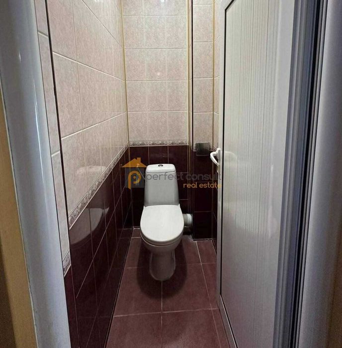 Продава се Тристаен апартамент в Пловдив, Младежки Хълм - 102 кв.м за 1814 €/кв.м - Снимка #5