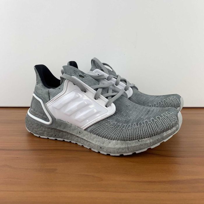 Оригинални маратонки *ADIDAS ULTRABOOST 20 James Bond 007 * EU40