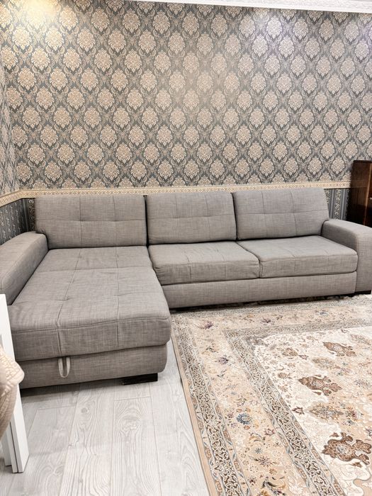 Продается диван в хорошем состоянии