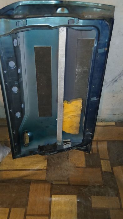 Дверь Ауди 80 б4