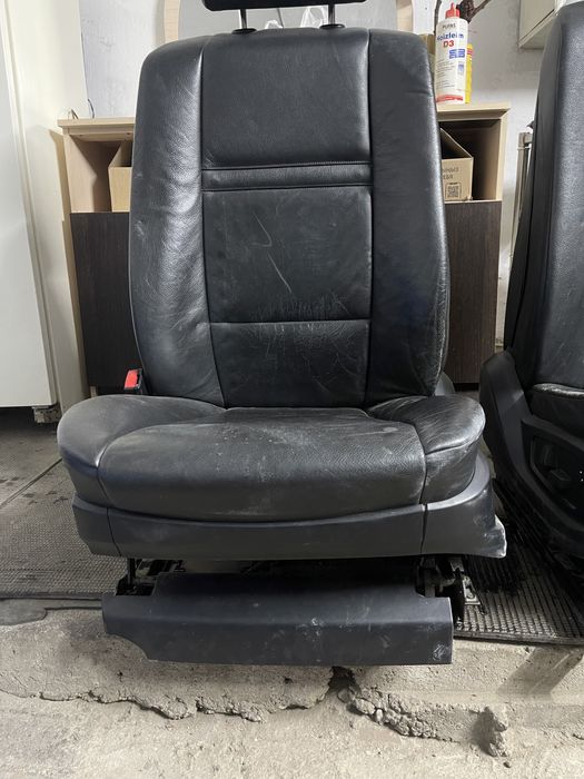 Продам сидение бмв х5е70