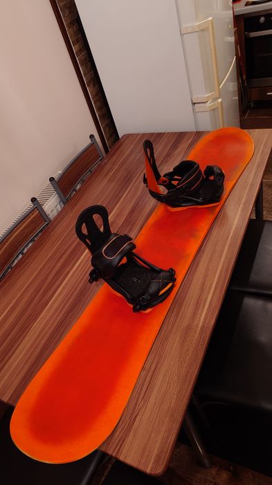 Placa Snowboard Nidecker Air 143 cu legaturi Head S/M