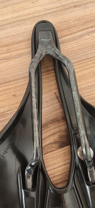 Седалка SELLE ITALIA  SLR Boost Carbon Superflow Black L3