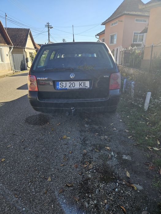 VOLKSWAGEN Passat 2004 — imagine 4