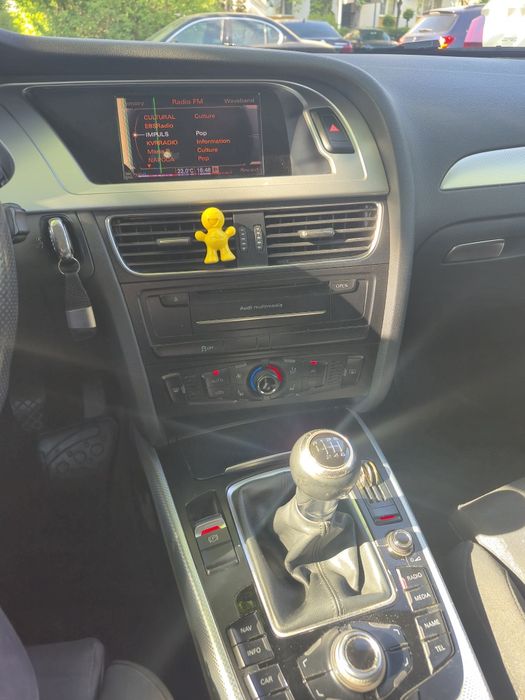 AUDI A4 Avant 2010 — imagine 3