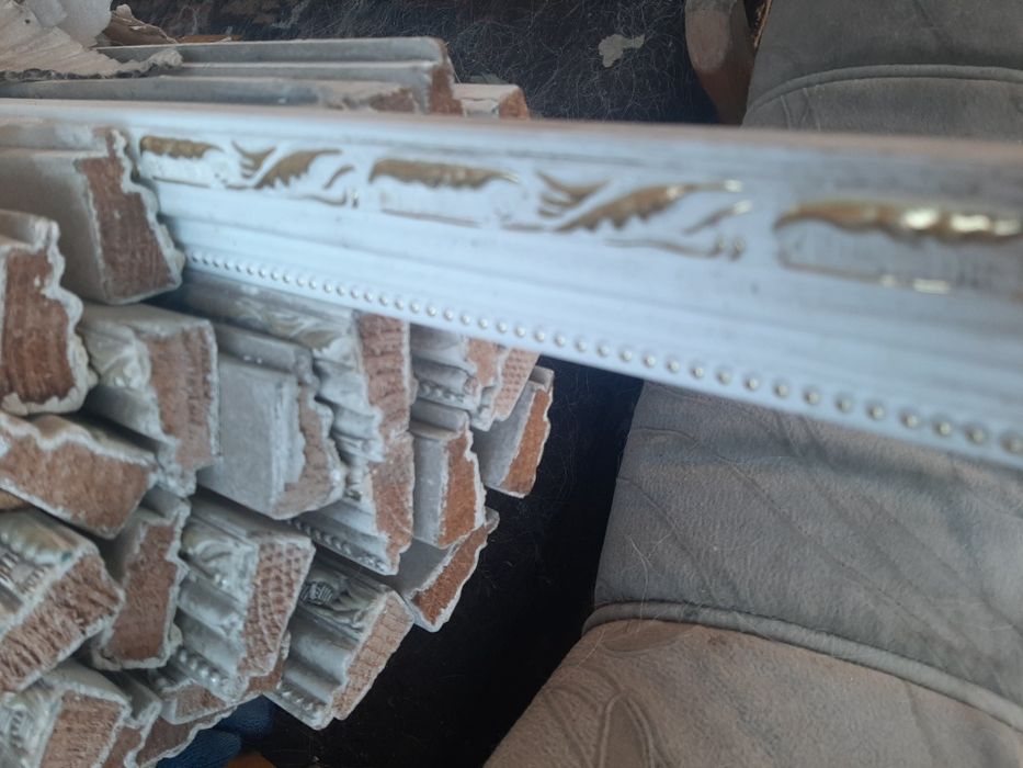 Деревянные багеты для оформления