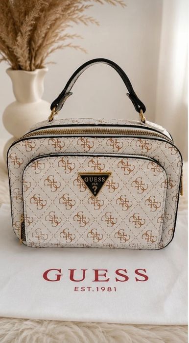 Poșetă GUESS Noua