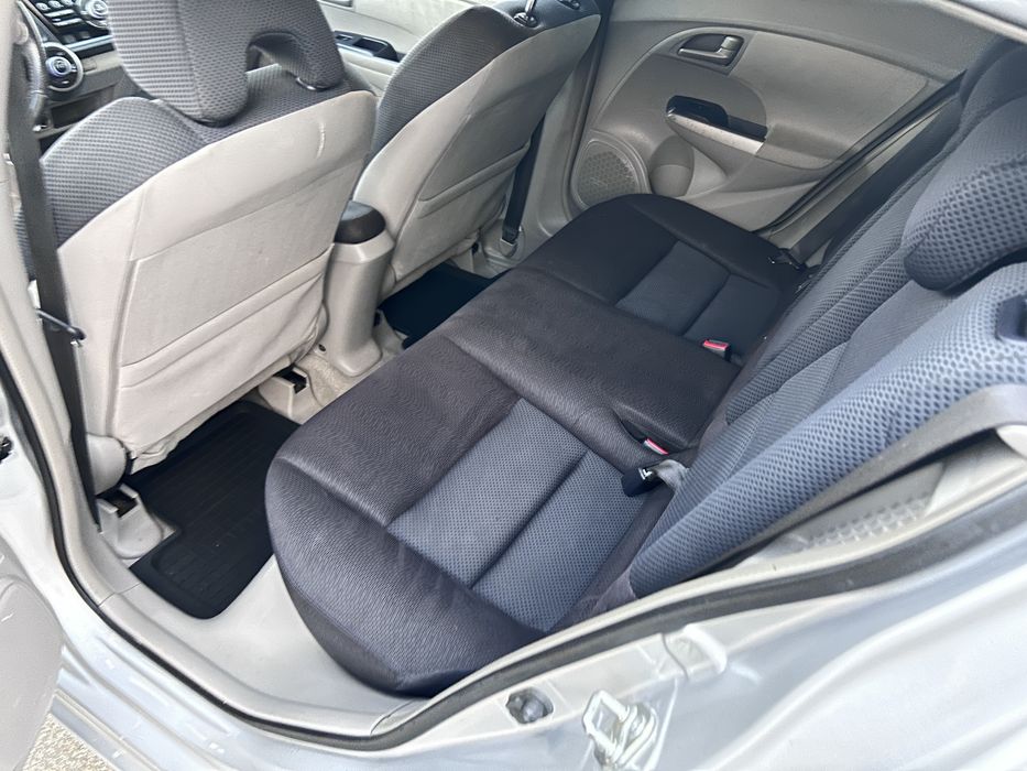 HONDA Insight 2010 — imagine 3